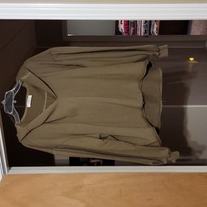 Zenna medium size hooded shirt